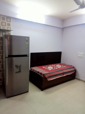 1 BHK Apartment For Rent in ROF Aalayas, Sector 102