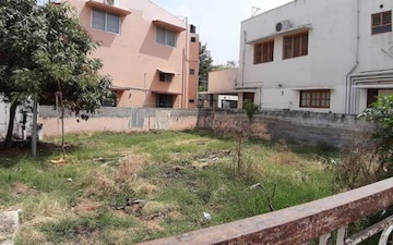 Plot For Sale in Shubhkamna Appartments, Sector 2