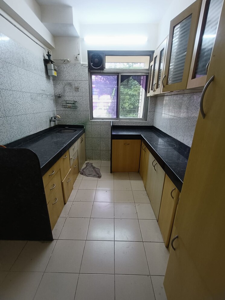 Kitchen, kandivali east 2 Bedroom 875 Sq.Ft. Apartment In Kandivali East Mumbai 8791552