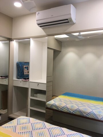 Bedroom in 1 BHK Apartment at Lodha Amara, Kolshet Road – for Rent