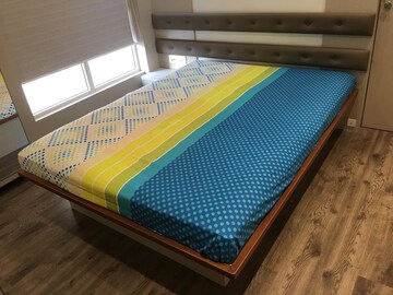 Bedroom in 1 BHK Apartment at Lodha Amara, Kolshet Road – for Rent