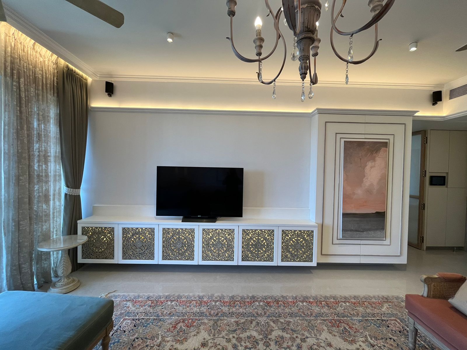 4 BHK Apartment For Rent in Sudha Building