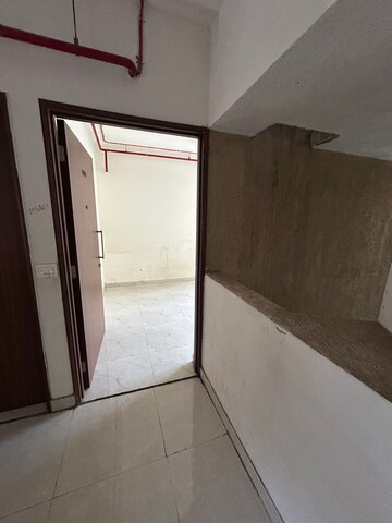 Room in 3 BHK Apartment at Sunteck Maxxworld, Tivri – for Rent