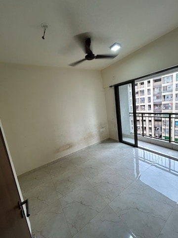 2 BHK Apartment For Rent in Sunteck MaxxWorld 5, Naigaon East