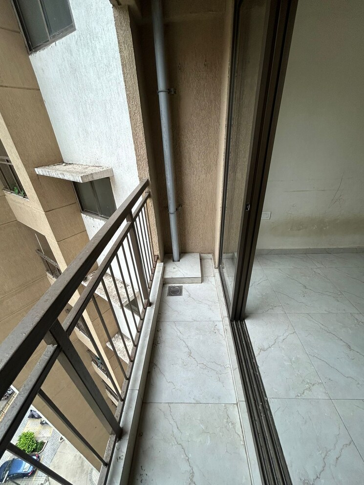 Balcony, sunteck-maxxworld-5 2 Bedroom 547 Sq.Ft. Apartment In Naigaon East Palghar 8791599