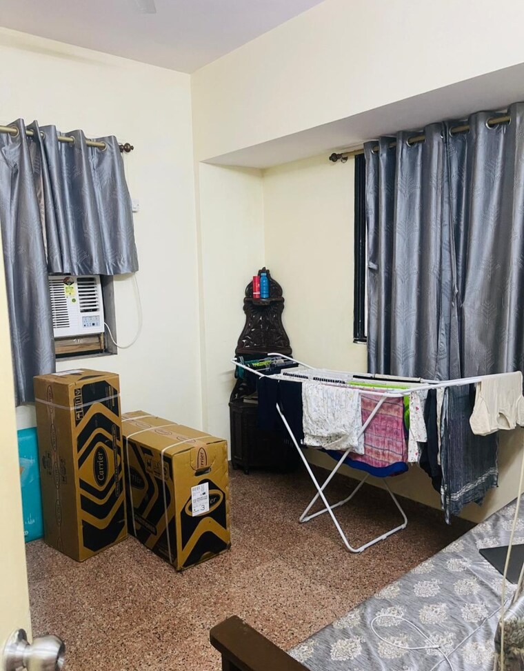 Master Bedroom, vashi-omkar-chs 3 Bedroom 1250 Sq.Ft. Apartment In Vashi Sector 12 Navi Mumbai 8791616