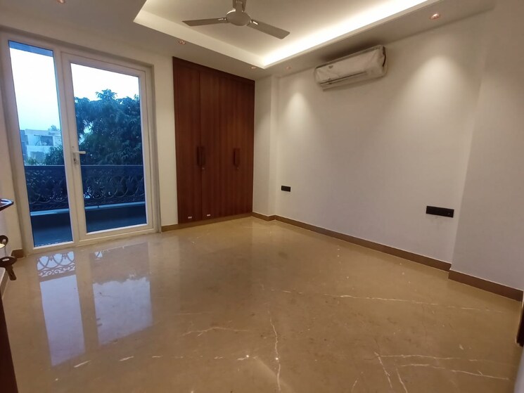 Room, greater kailash ii 4 Bedroom 2500 Sq.Ft. Apartment In Greater Kailash ii Delhi 8791622