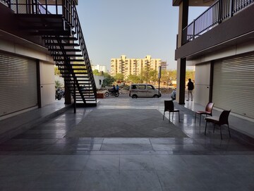  Shop – Exterior View View at Akota - for Rent