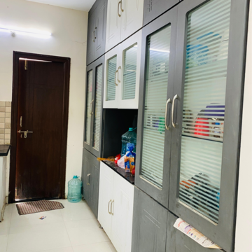 Building Lobby in 3 BHK Builder Floor at Madhapur – for Rent