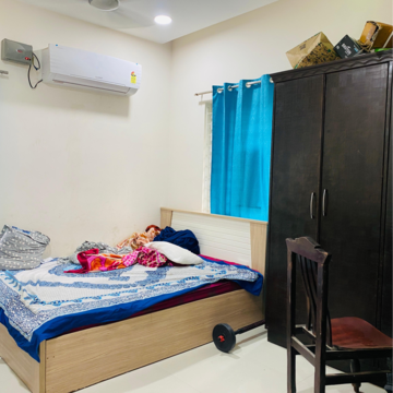 Bedroom in 3 BHK Builder Floor at Madhapur – for Rent