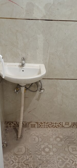 Bathroom in 2 BHK Builder Floor at Mahavir Enclave 1 – for Sale