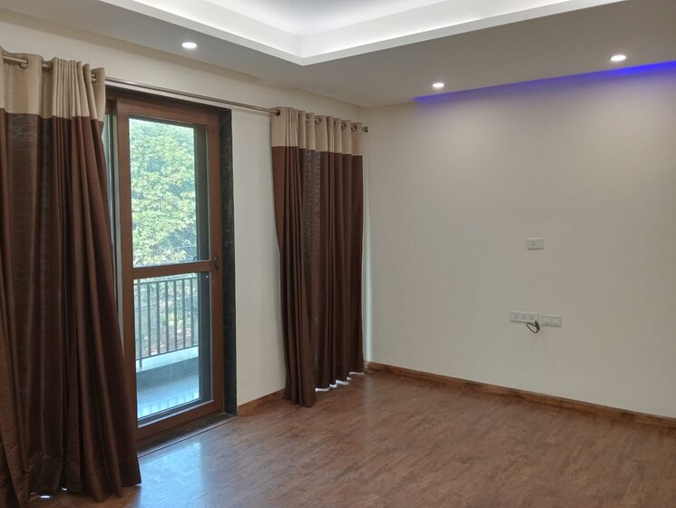 Room, greater kailash ii 4 Bedroom 2200 Sq.Ft. Apartment In Greater Kailash ii Delhi 8791636
