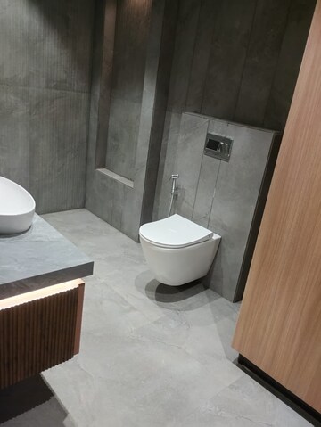 Bathroom in 4 BHK Apartment at Greater Kailash I – for Rent