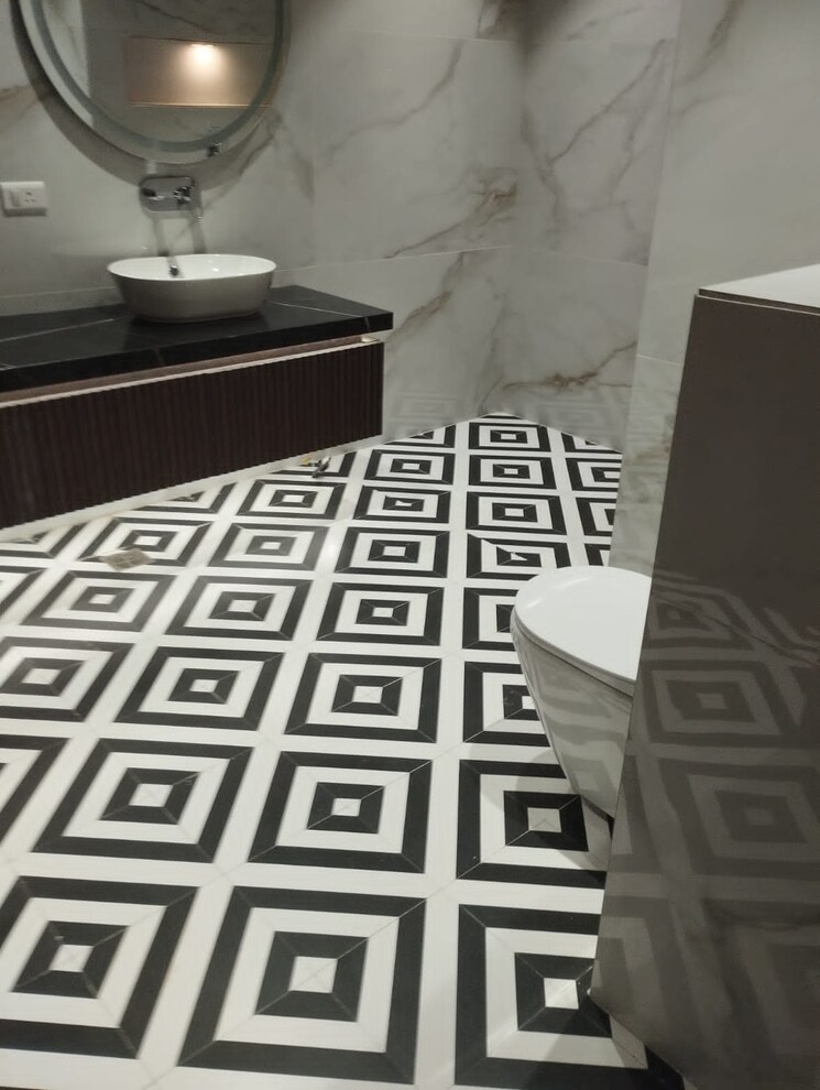 Attached Bathroom, greater kailash i 4 Bedroom 2700 Sq.Ft. Apartment In Greater Kailash I Delhi 8791661