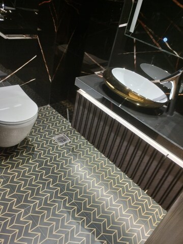 Attached Bathroom in 4 BHK Apartment at Greater Kailash I – for Rent