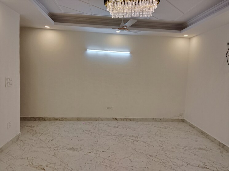 Room, khirki extension 3 Bedroom 1200 Sq.Ft. Apartment In Khirki Extension Delhi 8791680