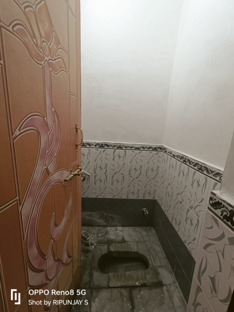 Bathroom, gomti nagar 2.5 Bedroom 1450 Sq.Ft. Independent House In Gomti Nagar Lucknow 8791705