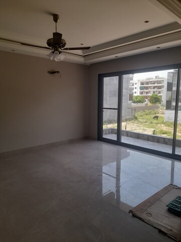 Balcony in 3 BHK Builder Floor at Parklands, Sector 85 – for Sale