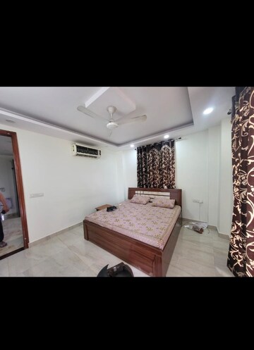 Bedroom in 3 BHK Builder Floor at RWA Residential Society Sector 46, Sector 46 – for Rent