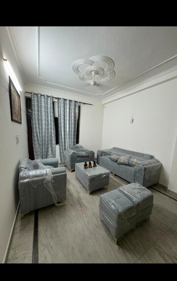 Living Room in 2 BHK Builder Floor at RWA Residential Society Sector 46, Sector 46 – for Rent