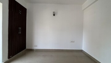 Room in 2 BHK Apartment at Ajnara Homes, Sector 16b Greater Noida – for Sale