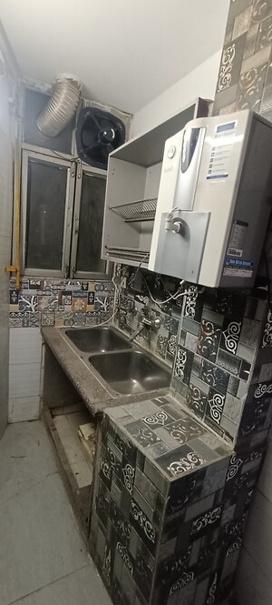 Master Bedroom in 3.5 BHK Builder Floor at Kalkaji – for Sale