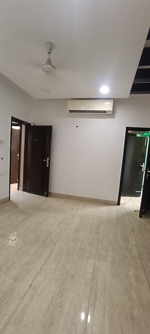 Room in 3.5 BHK Builder Floor at Kalkaji – for Sale