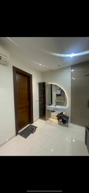  3 BHK Apartment at Sector 51 – for Sale