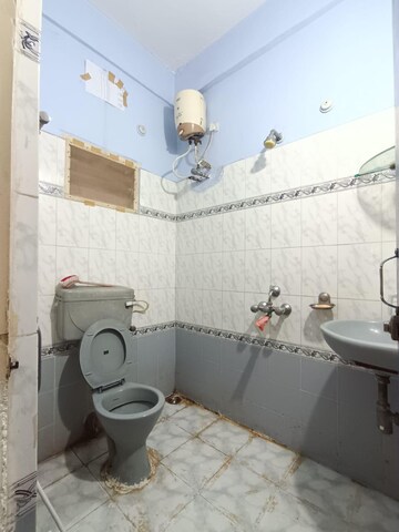Bathroom in 3 BHK Apartment at Keerthi Matrix, Habsiguda – for Sale
