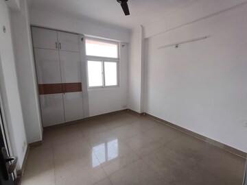 Room in 2 BHK Apartment at Migsun Ultimo, Omicron Iii Greater Noida – for Sale