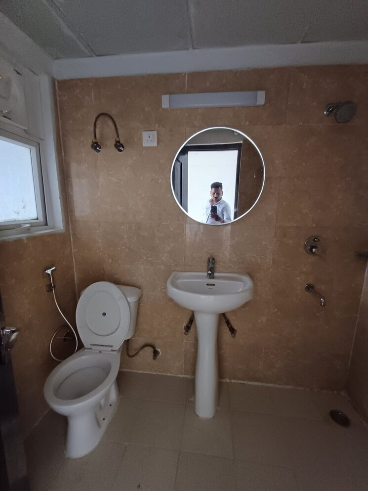 Bathroom, migsun-ultimo 2 Bedroom 1005 Sq.Ft. Apartment In Omicron Iii Greater Noida Greater Noida 8791789