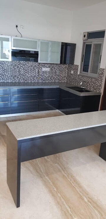 Kitchen in 2.5 BHK Apartment at Amanora Gateway Towers, Hadapsar – for Rent