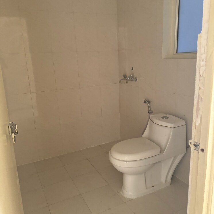 Bathroom, pyramid-pride 2 Bedroom 578 Sq.Ft. Apartment In Sector 76 Gurgaon 8791807