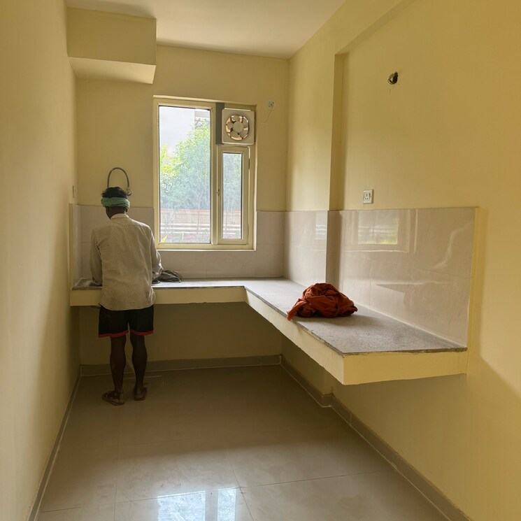 Room, pyramid-pride 2 Bedroom 578 Sq.Ft. Apartment In Sector 76 Gurgaon 8791807