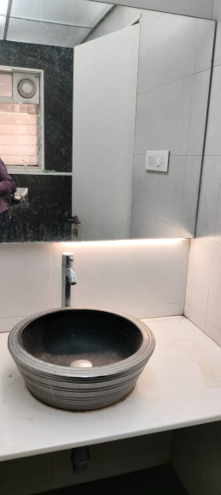 Bathroom, yash-apartments-model-colony 3 Bedroom 1450 Sq.Ft. Apartment In Model Colony Pune 8791828