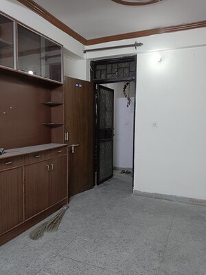 1 BHK Apartment For Sale in Molarband