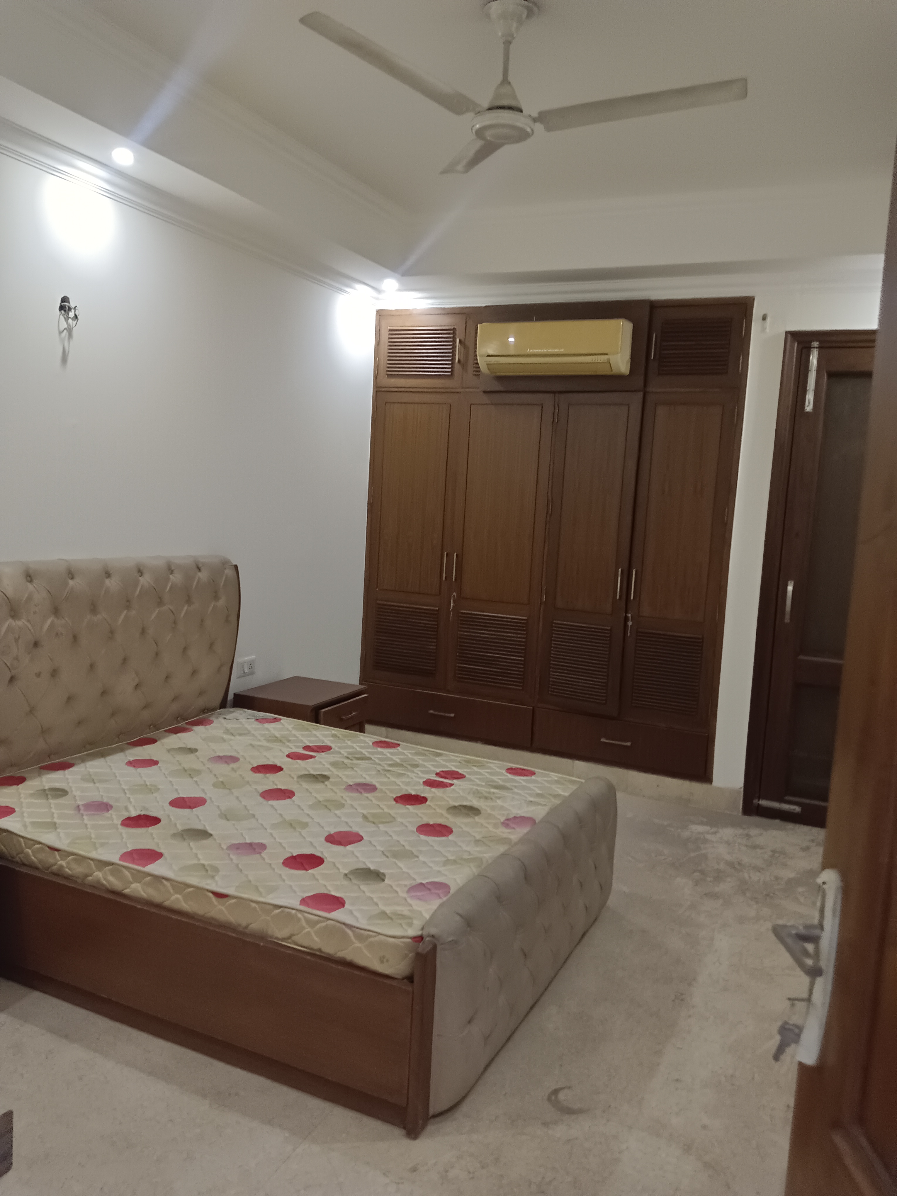3 BHK + Study Room Apartment For Sale in Sarita Vihar Pocket-C RWA