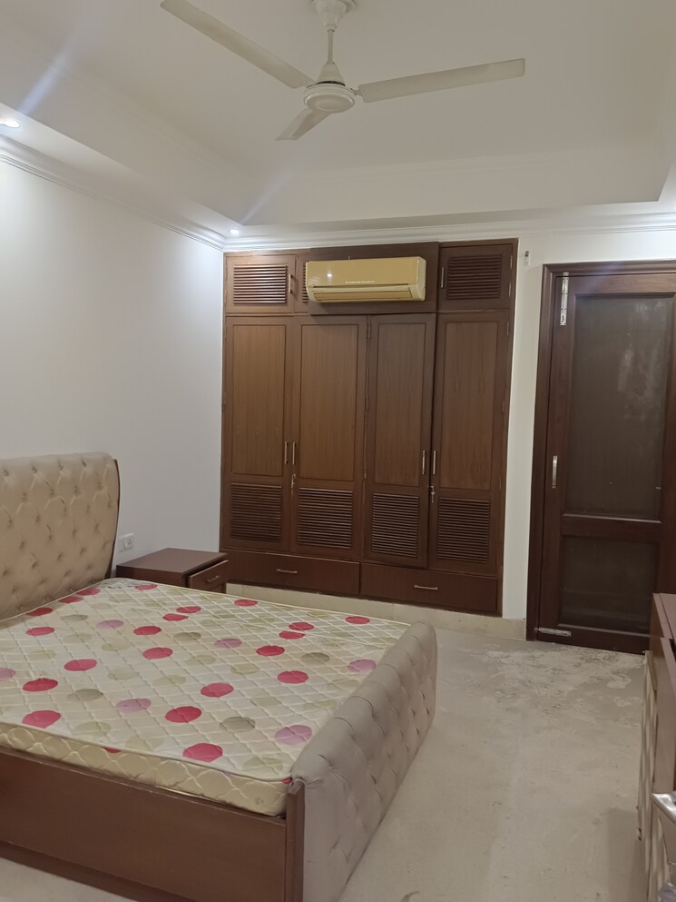 Bedroom, sarita-vihar-pocket-c-rwa 3 Bedroom 1400 Sq.Ft. Apartment In Sarita Vihar Delhi 8791842