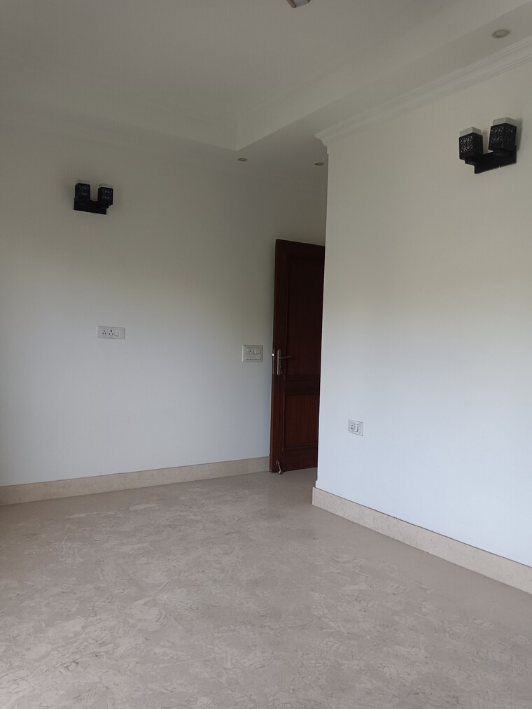 Room, sarita-vihar-pocket-c-rwa 3 Bedroom 1400 Sq.Ft. Apartment In Sarita Vihar Delhi 8791842