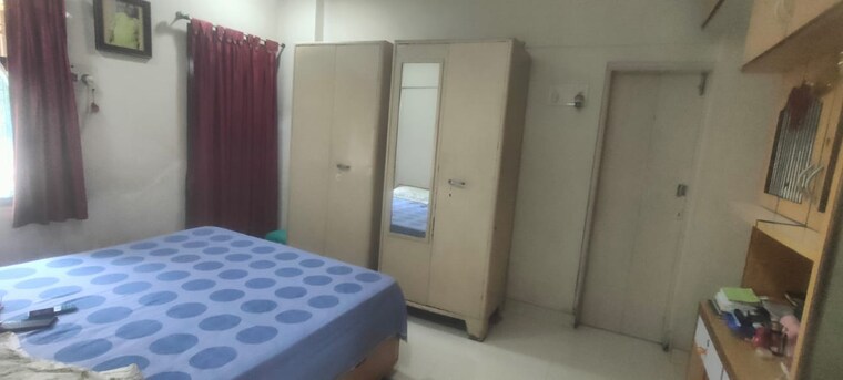 Bedroom, dhoop-chaon-society 4 Bedroom 1900 Sq.Ft. Apartment In Andheri West Mumbai 8791850