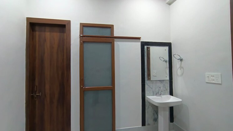 Room, gomti nagar 2 Bedroom 1250 Sq.Ft. Independent House In Gomti Nagar Lucknow 8791865