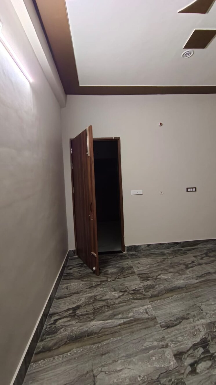 Room, gomti nagar 2 Bedroom 1250 Sq.Ft. Independent House In Gomti Nagar Lucknow 8791865