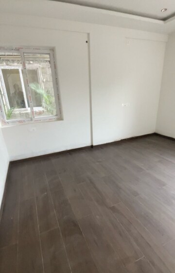 Room in 3 BHK Apartment at Narsingi – for Sale