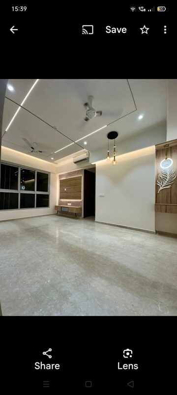 Room in 2 BHK Apartment at Piramal Vaikunth, Balkum Pada – for Rent