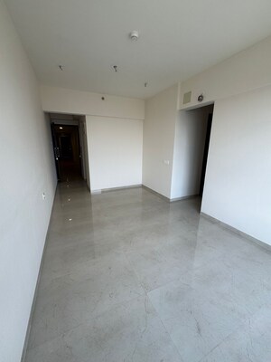 Room in 2 BHK Apartment at Piramal Vaikunth, Balkum Pada – for Sale