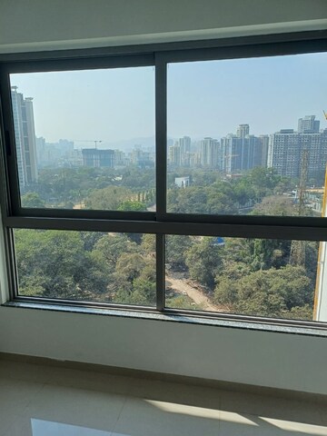 Swimming Pool in 1 BHK Apartment at Kalpataru Immensa, Kolshet Road – for Sale
