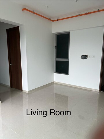 Room in 2 BHK Apartment at Kalpataru Immensa, Kolshet Road – for Rent
