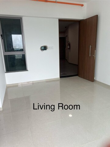 2 BHK Apartment For Rent in Kalpataru Immensa, Kolshet Road