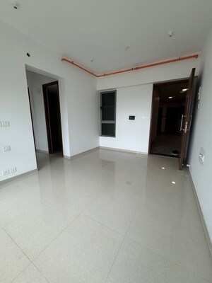 1 BHK Apartment For Sale in Kalpataru Immensa, Kolshet Road