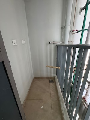 Balcony in 1 BHK Apartment at Kalpataru Immensa, Kolshet Road – for Sale